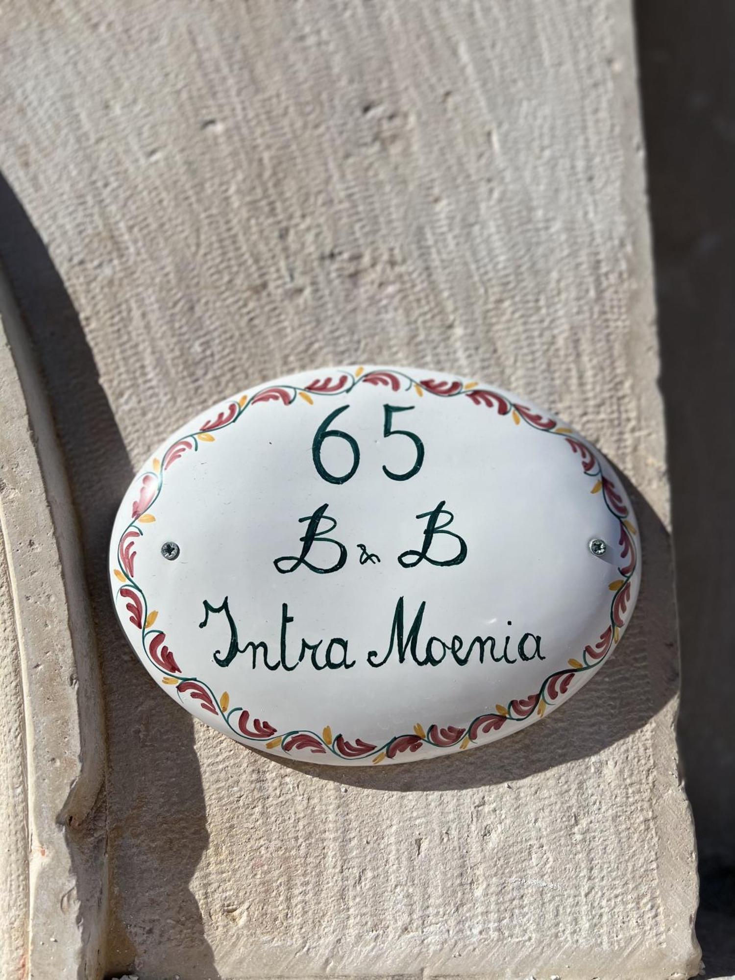 Intra Moenia Panzió Bisceglie Kültér fotó